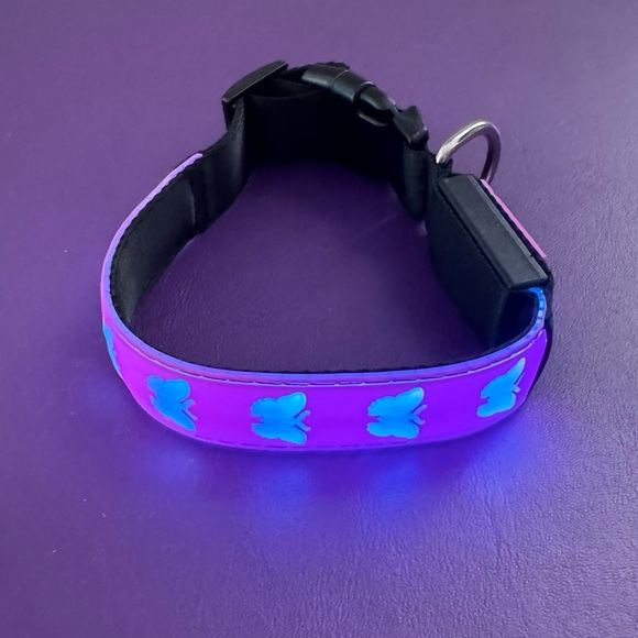 *NWT* LED DOG COLLAR w/ multiple lighting functions - Picture 7 of 9